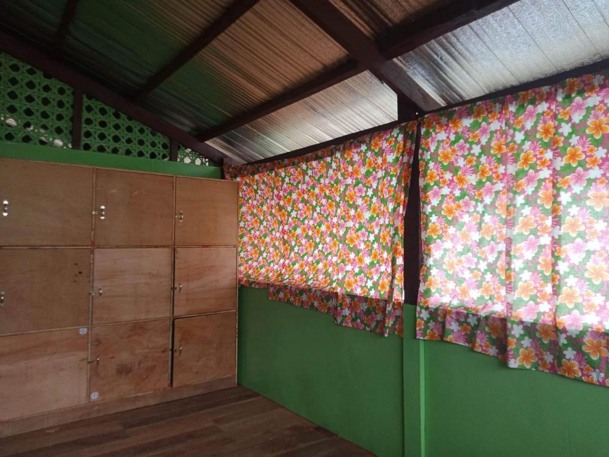 Roca'S Homestay Backpackers Chalet Batuan Εξωτερικό φωτογραφία